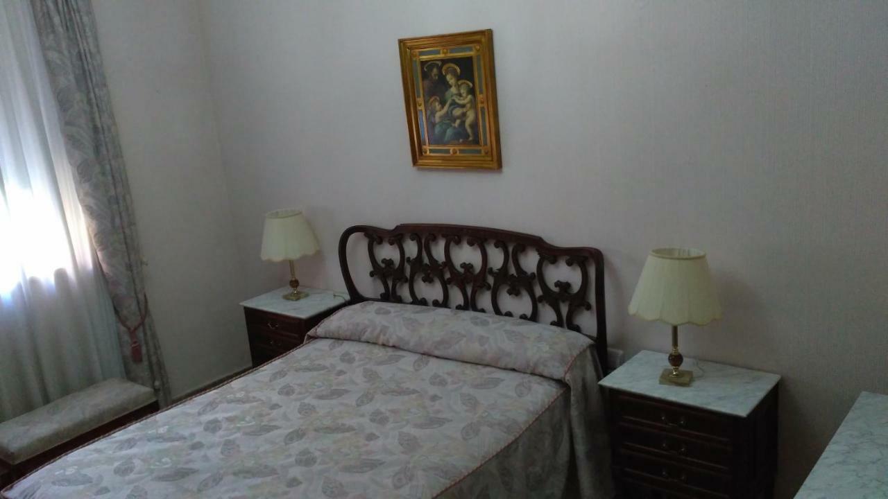 Casa Nicolas Lägenhet Ávila Exteriör bild